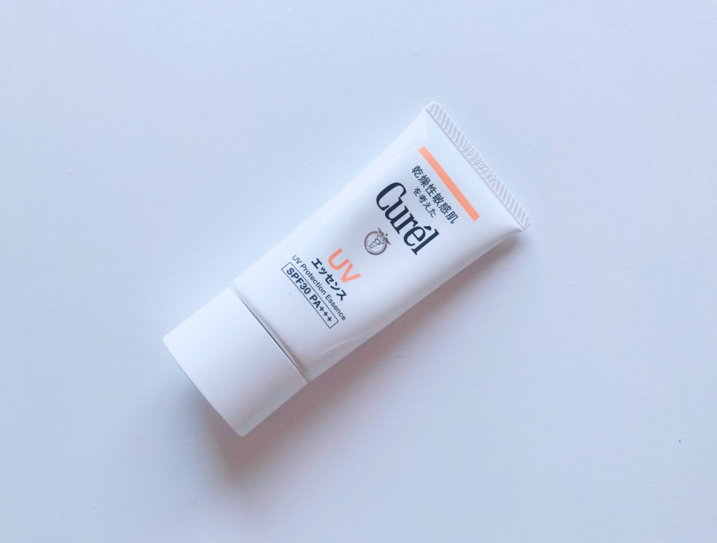 This is how the Curel UV Protection Essence SPF30 PA+++ looks like. The packaging is white and he word UV is in orange.